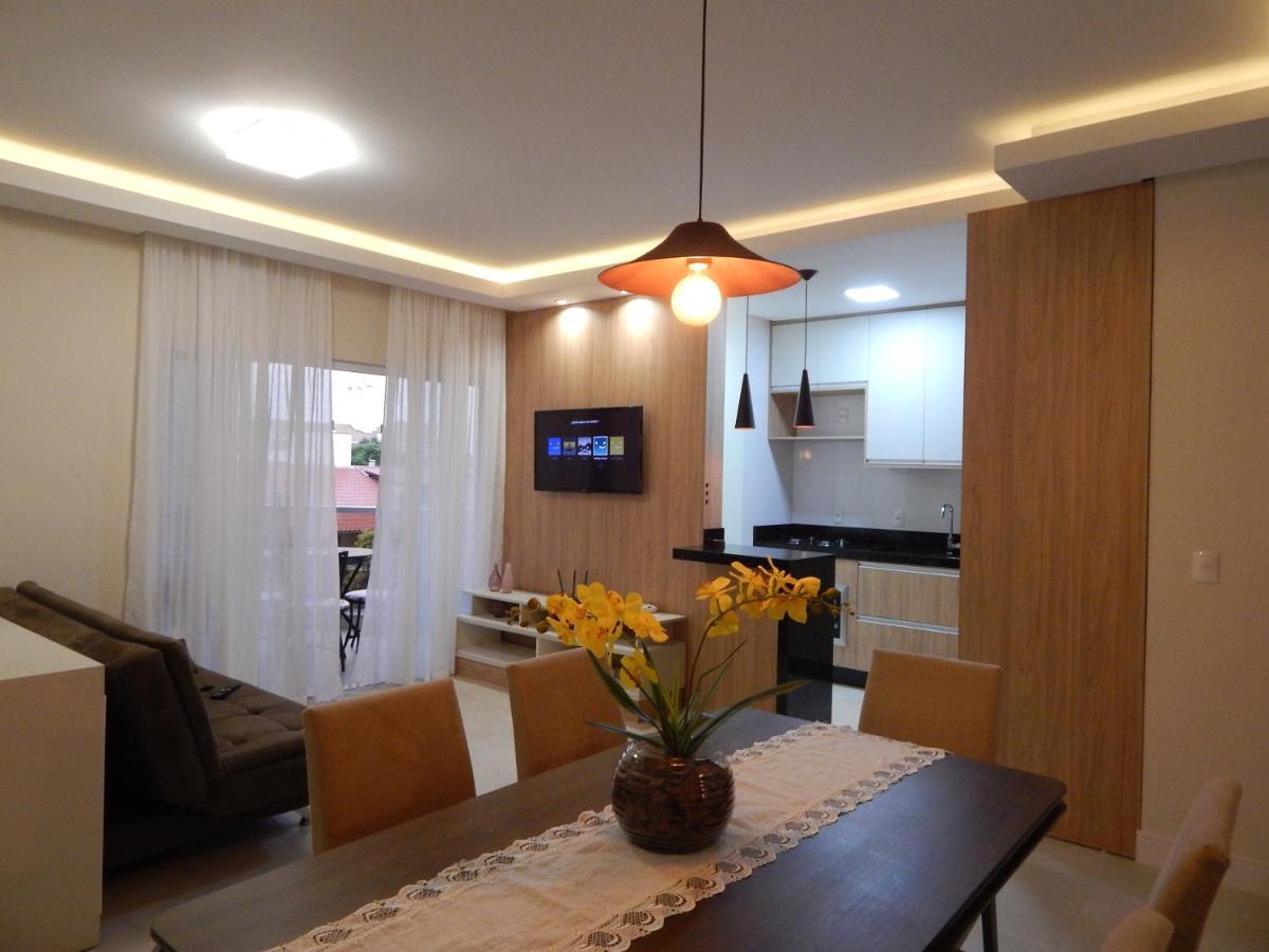 Apto. Novo E Decorado. Бомбиньяс Экстерьер фото